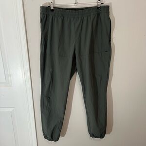 All In Motion Men's Utility Tapered Jogger Gym Running Pants UPF 50+